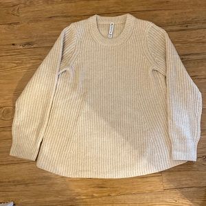 Athleta ivory sweater size medium